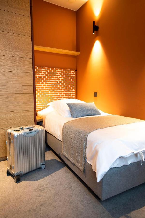 B-Lodge Louvain-la-Neuve Exterior foto
